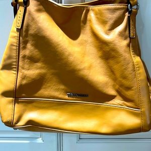 Tignanello purse with wallet
